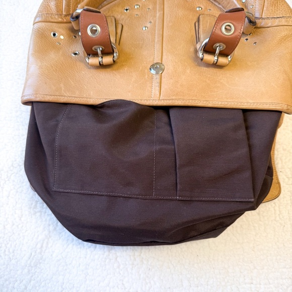 DNB - Picture 11 of 15